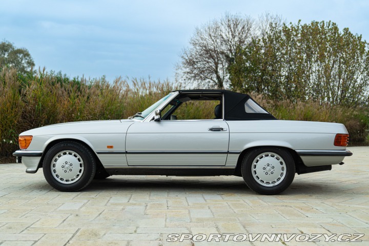 Mercedes-Benz SL 300 SL 1988