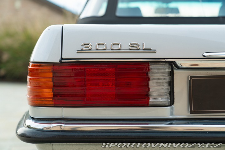 Mercedes-Benz SL 300 SL 1988