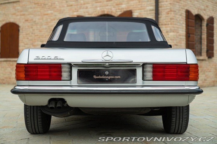 Mercedes-Benz SL 300 SL 1988