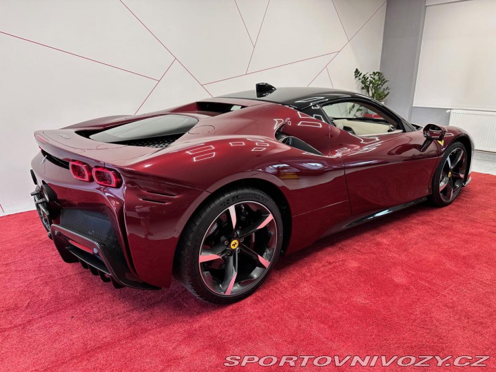 Ferrari SF90 Nové, ČR, TOP specif* Car 2024
