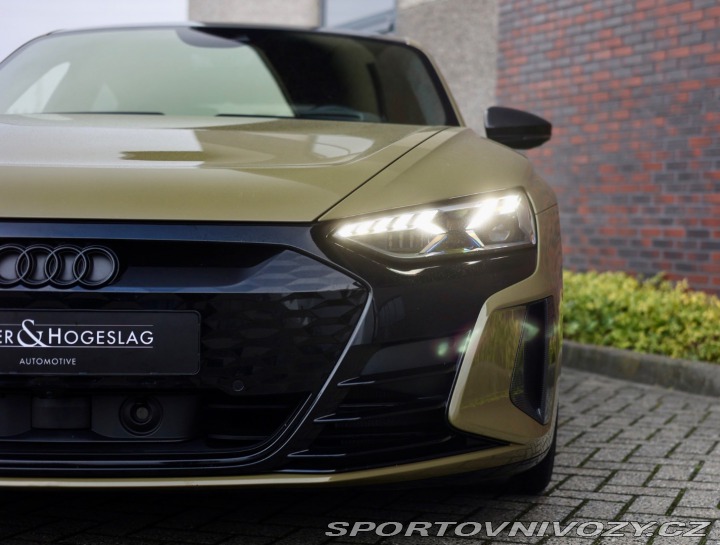 Audi RS e-tron GT quattro *koža *B&O*K 2021