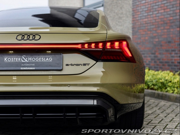 Audi RS e-tron GT quattro *koža *B&O*K 2021