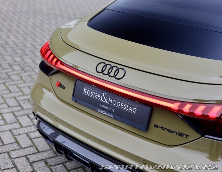 Audi RS e-tron GT quattro *koža *B&O*K 2021