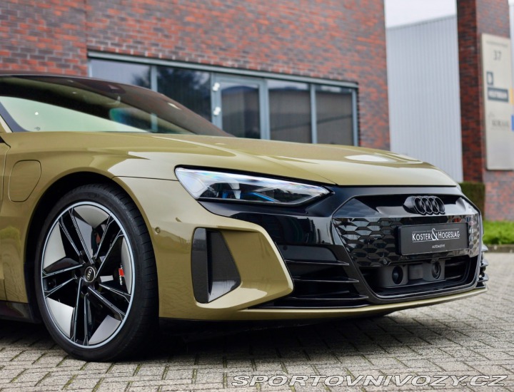 Audi RS e-tron GT quattro *koža *B&O*K 2021