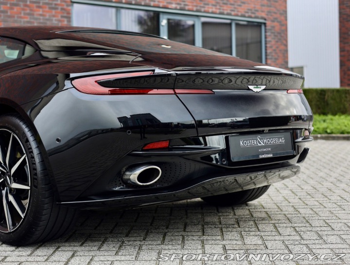 Aston Martin DB11 DB11 5.2 V12 *B&O*36 2017
