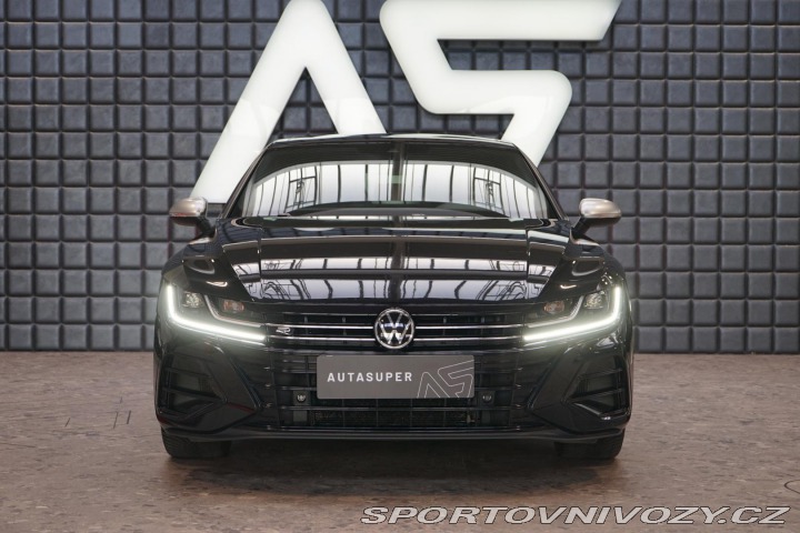 Volkswagen Arteon R 235kW 4X4 DCC Pano LED 2022