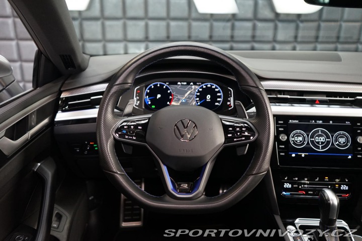Volkswagen Arteon R 235kW 4X4 DCC Pano LED 2022