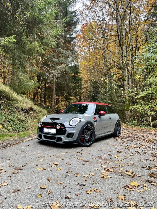 Mini Cooper John Cooper Works 2015