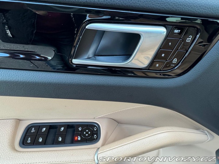 Porsche Cayenne S Coupe,VZDUCH,SoftClose, 2020