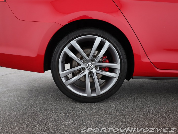 Volkswagen Golf GTD 2.0 TDI GTD 2016