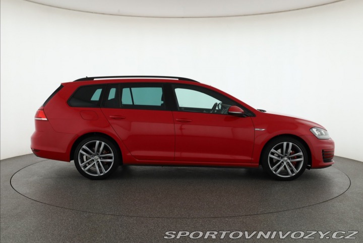 Volkswagen Golf GTD 2.0 TDI GTD 2016