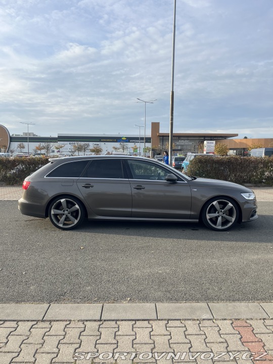 Audi A6 Avant 2012
