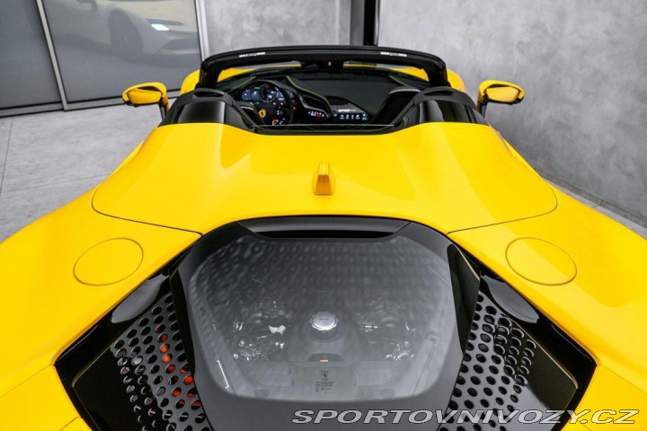 Ferrari SF90 Spider 2023