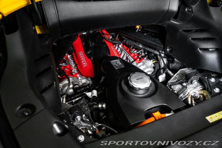 Ferrari SF90 Spider 2023