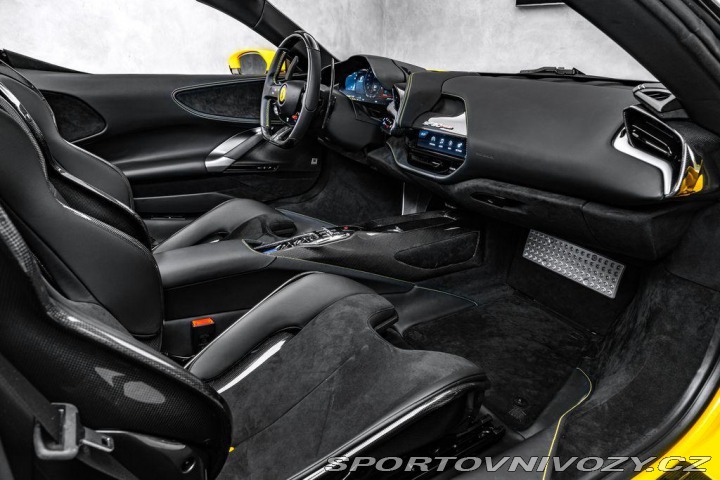 Ferrari SF90 Spider 2023