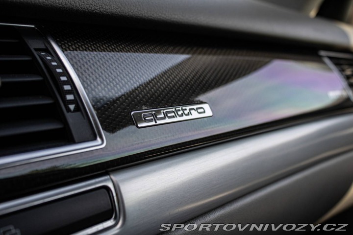 Audi S8 2007