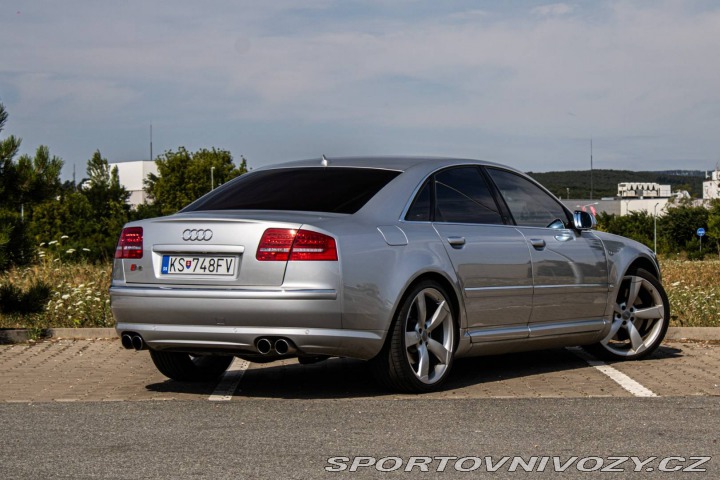 Audi S8 2007
