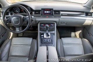 Audi S8  2007