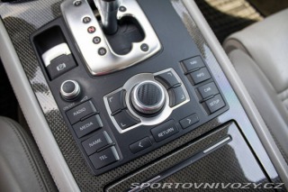 Audi S8  2007