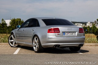 Audi S8  2007