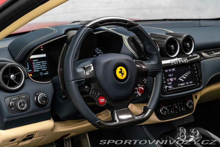 Ferrari FF 2012