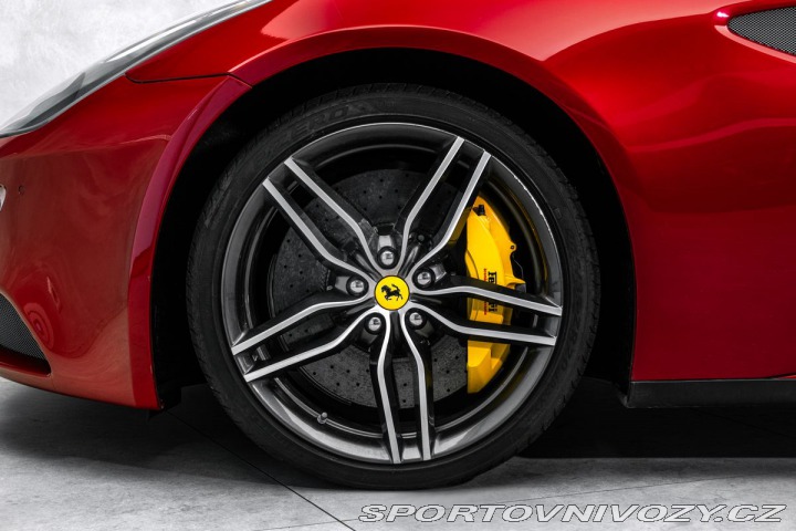 Ferrari FF 2012