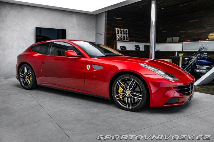 Ferrari FF 2012