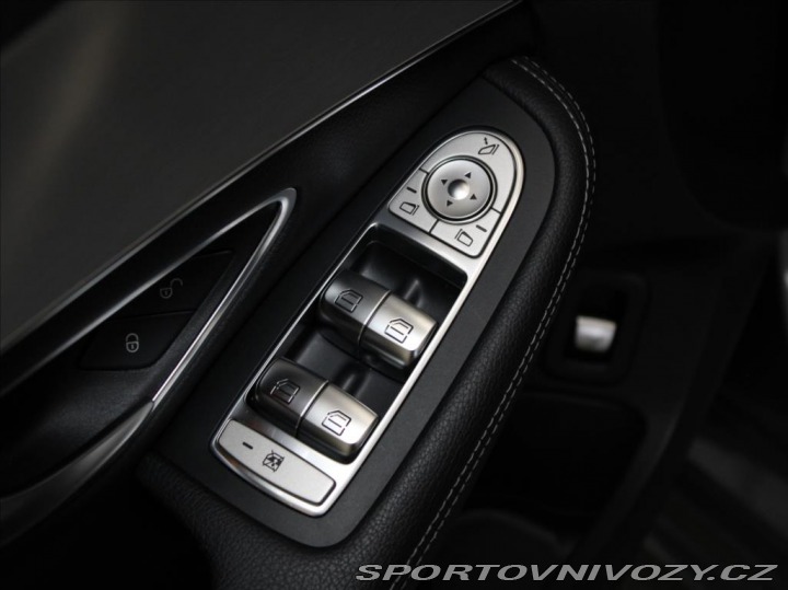 Mercedes-Benz C 1,5 C200 4Matic AMG Akční 2019