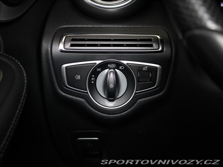 Mercedes-Benz C 1,5 C200 4Matic AMG Akční 2019