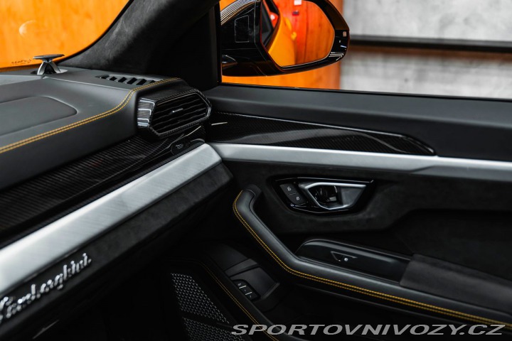 Lamborghini Urus 4.0 V8, Bang & Olufse 2019
