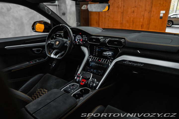 Lamborghini Urus 4.0 V8, Bang & Olufse 2019