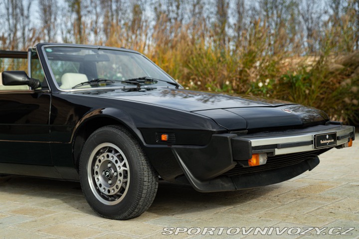 Fiat Ostatní modely X1/9 FIVE SPEED 1981