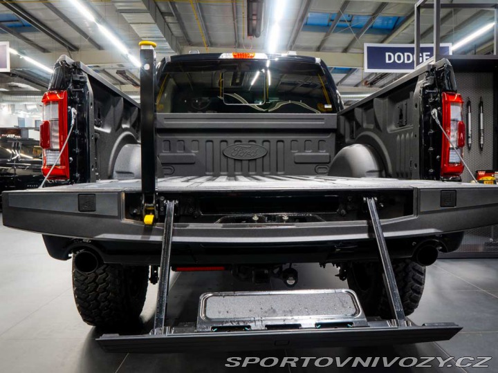 Ford Ostatní modely F-150 5.0 V8 Lariat 6 Lif 2024