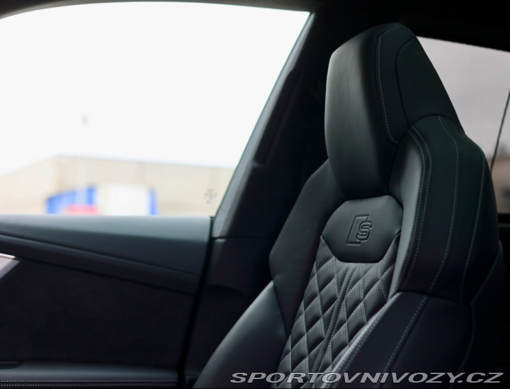 Audi Ostatní modely Q8 60 TFSIe Quattro *Matrix 2024