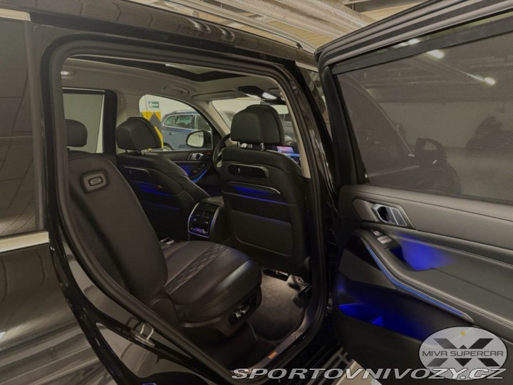 BMW X7 xDrive40i 2023