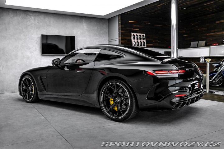Mercedes-Benz AMG GT 63 4MATIC+ 2024