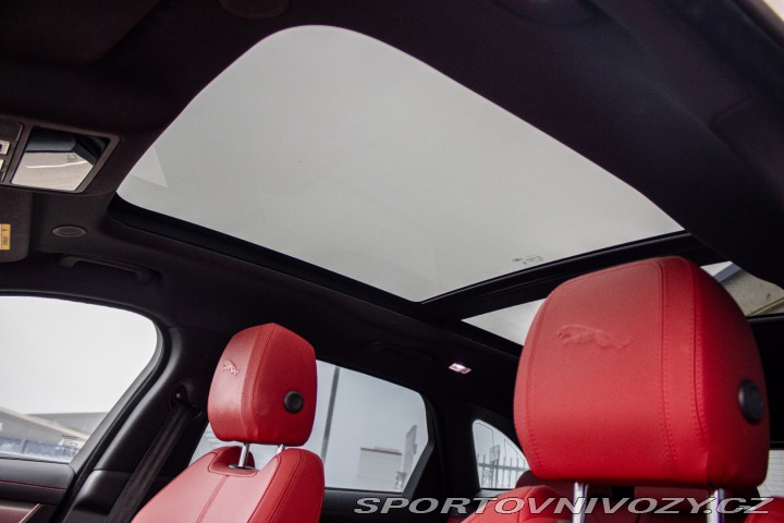 Jaguar F-Pace 2.0 I4 P250 R-Dynamic SE 2023