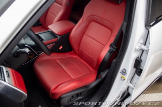 Jaguar F-Pace 2.0 I4 P250 R-Dynamic SE 2023