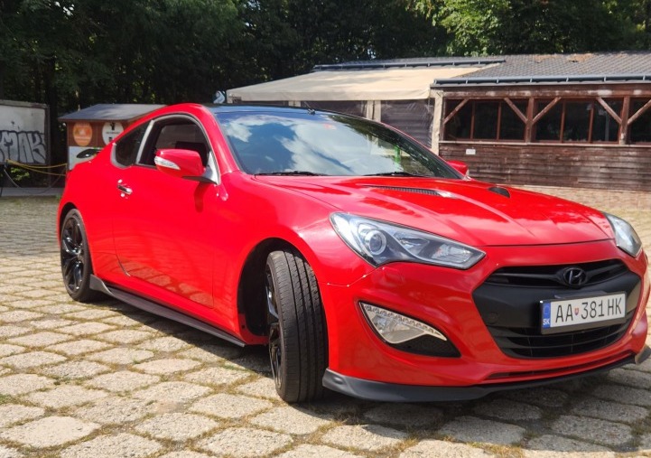 Hyundai Genesis Coupé 