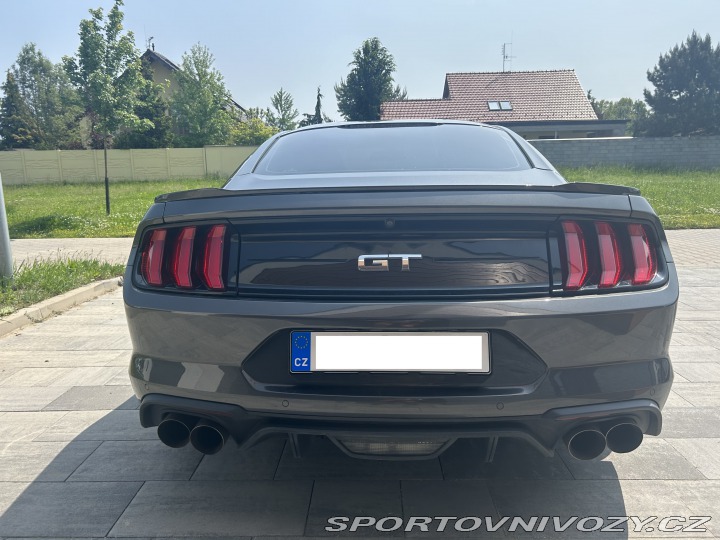 Ford Mustang GT 5.0 V8 310 kW 49tis km 2017