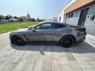 Ford Mustang GT 5.0 V8 310 kW 49tis km 2017