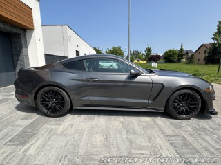 Ford Mustang GT 5.0 V8 310 kW 49tis km 2017