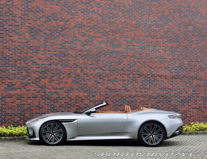 Aston Martin DB12 VOLANTE 4.0 V8 *Q Spirit 2024