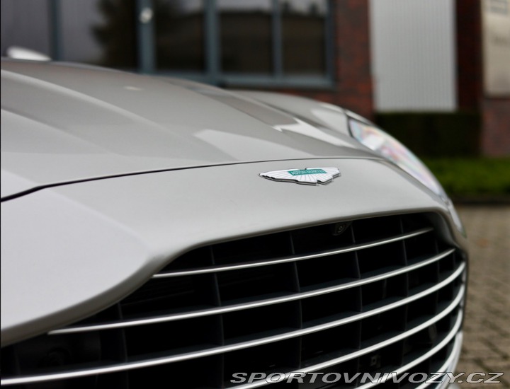 Aston Martin DB12 VOLANTE 4.0 V8 *Q Spirit 2024