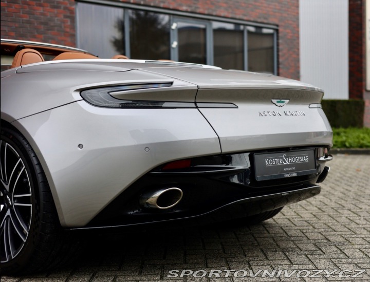 Aston Martin DB12 VOLANTE 4.0 V8 *Q Spirit 2024