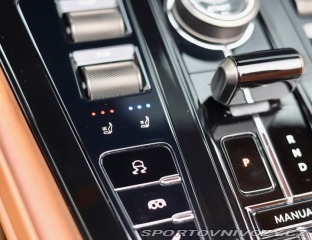 Aston Martin DB12 VOLANTE 4.0 V8 *Q Spirit 2024