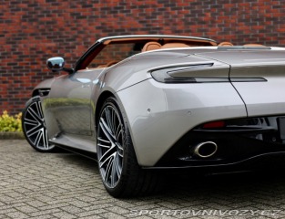 Aston Martin DB12 VOLANTE 4.0 V8 *Q Spirit 2024