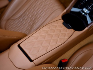 Aston Martin DB12 VOLANTE 4.0 V8 *Q Spirit 2024