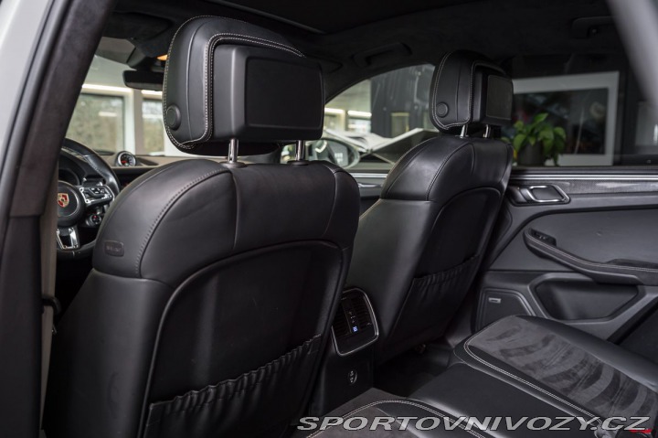 Porsche Macan GTS/Pano/Karbon/75L/Chron 2020