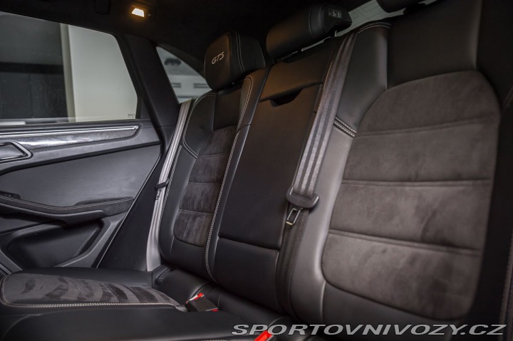 Porsche Macan GTS/Pano/Karbon/75L/Chron 2020